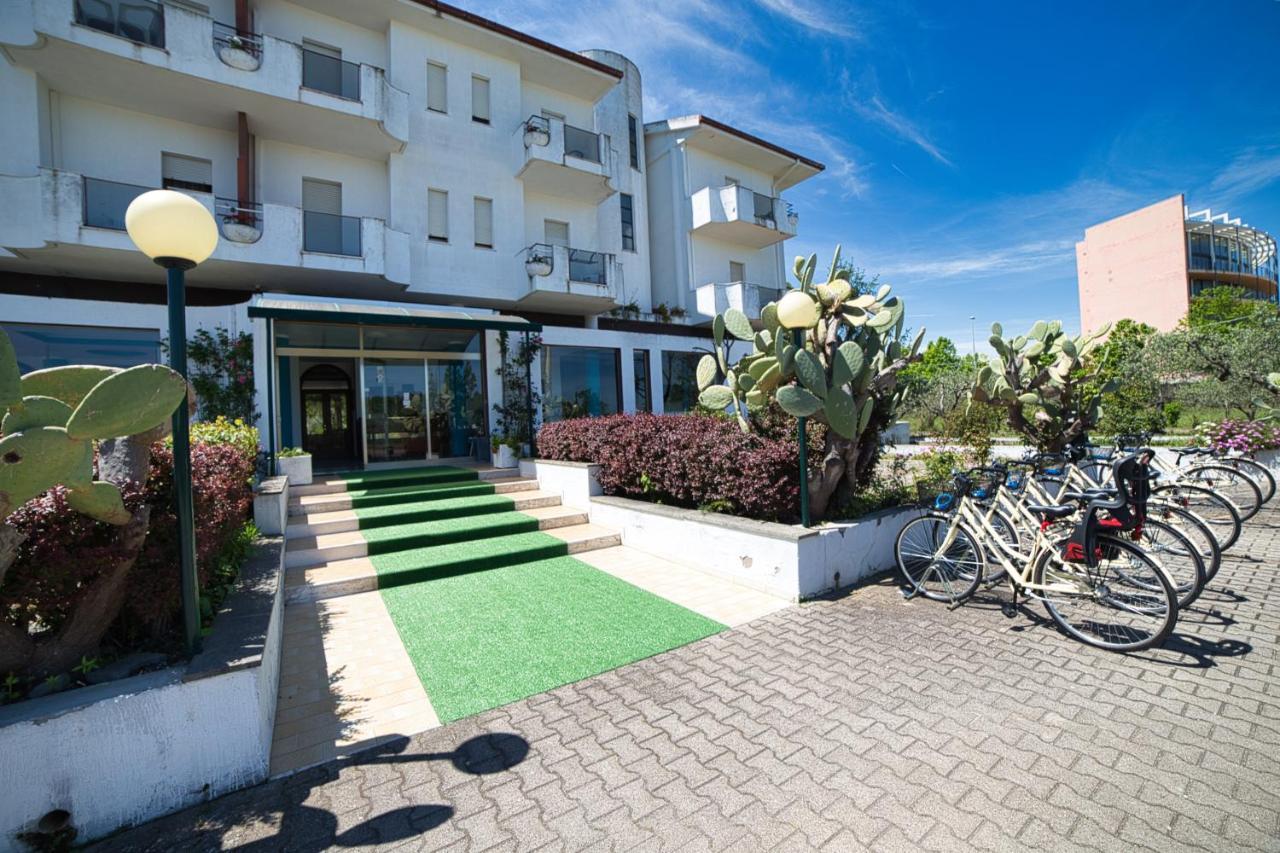 Hotel Sporting Vasto Ngoại thất bức ảnh