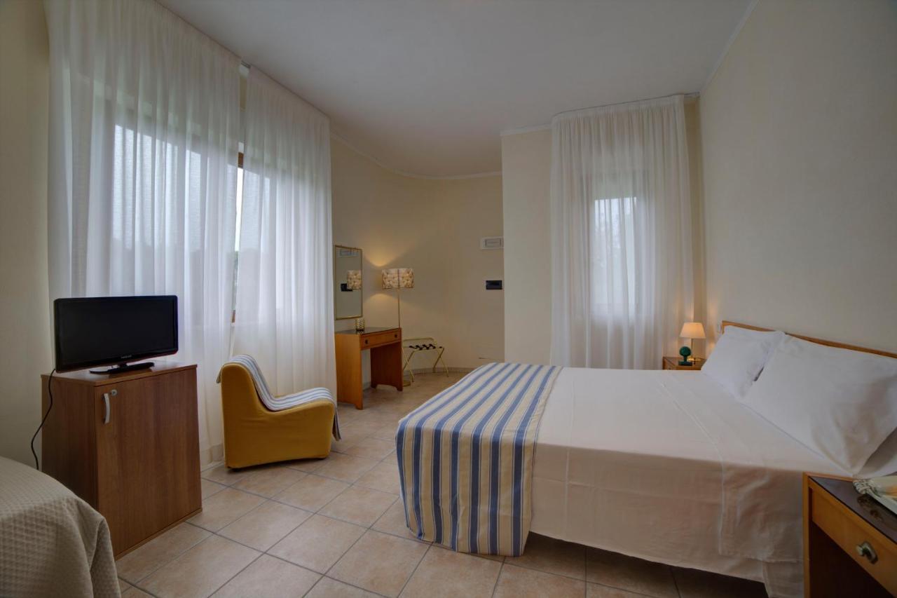 Hotel Sporting Vasto Ngoại thất bức ảnh